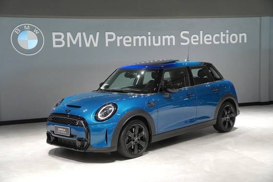 MINI COOPER 2.0 16V TWINPOWER GASOLINA S TOP 4P STEPTRONIC MINI COOPER 2.0 16V TWINPOWER GASOLINA S TOP 4P STEPTRONIC